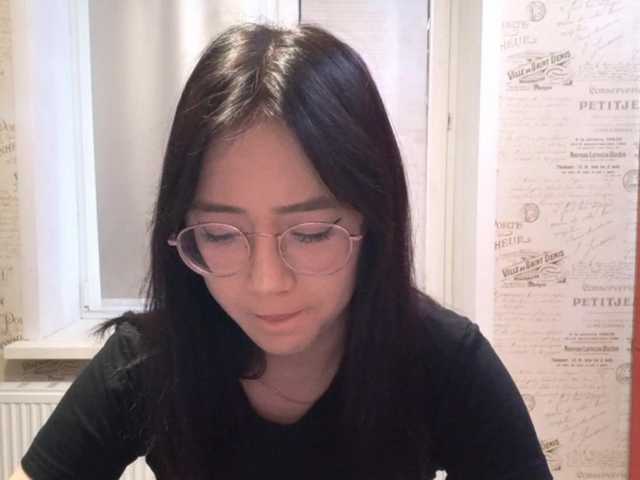 MyrleHenggeler live cam on BongaCams