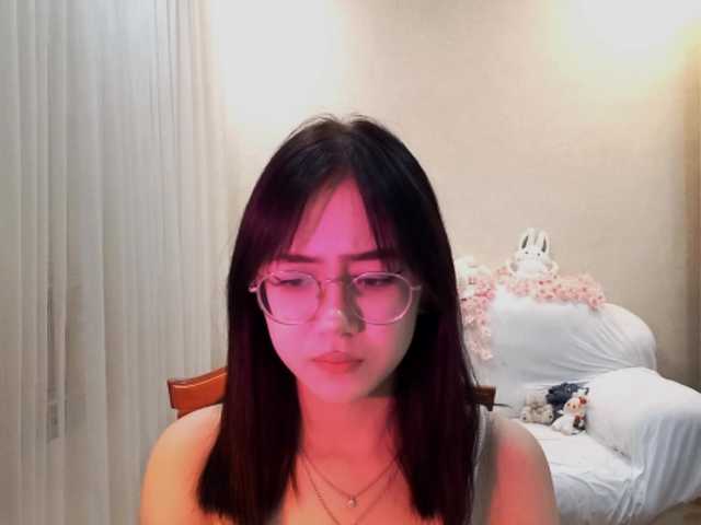 MyrleHenggeler live cam on BongaCams