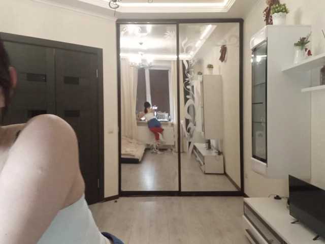 MyrleHenggeler live cam on BongaCams