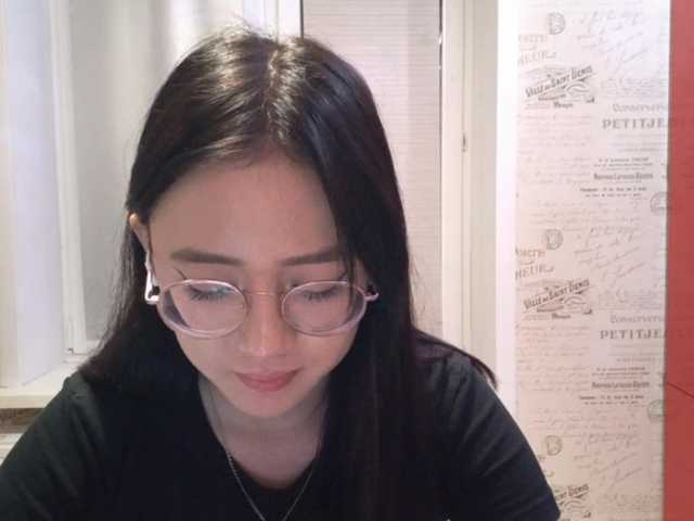 MyrleHenggeler live cam on BongaCams
