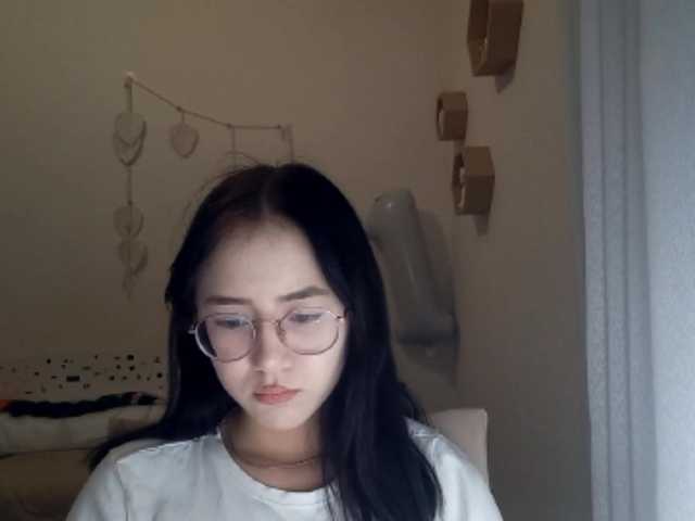 MyrleHenggeler live cam on BongaCams