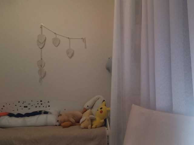 MyrleHenggeler live cam on BongaCams