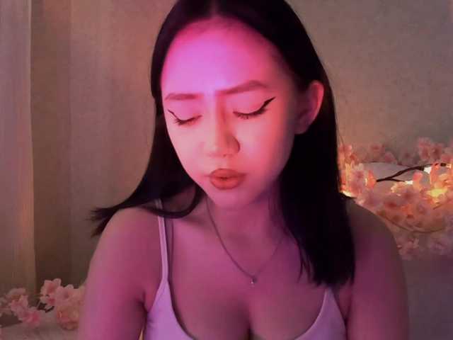 MyrleHenggeler live cam on BongaCams