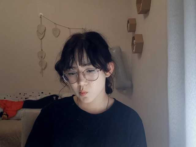 MyrleHenggeler live cam on BongaCams
