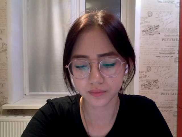 MyrleHenggeler live cam on BongaCams