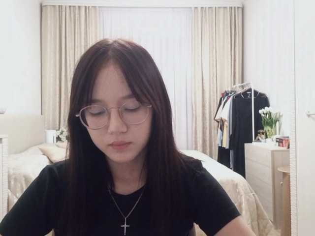 MyrleHenggeler live cam on BongaCams