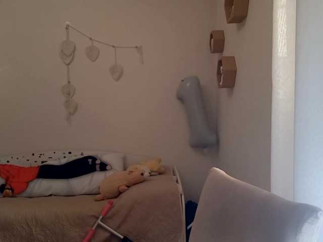 MyrleHenggeler live cam on BongaCams
