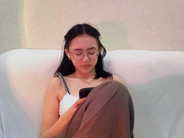MyrleHenggeler live cam on BongaCams