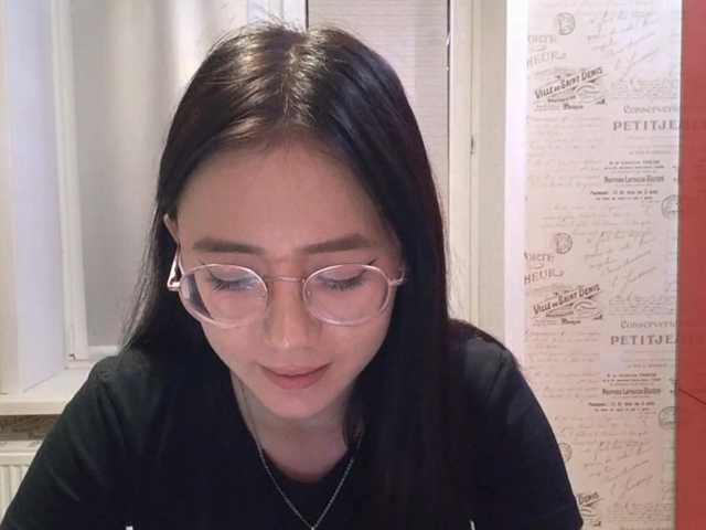 MyrleHenggeler live cam on BongaCams