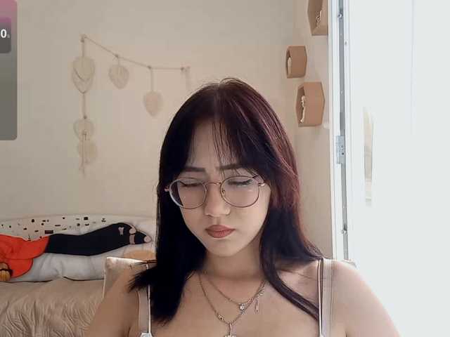 MyrleHenggeler live cam on BongaCams