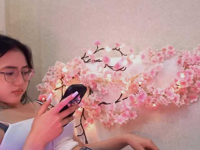 MyrleHenggeler live cam on BongaCams