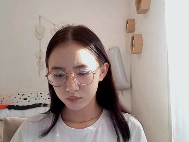 MyrleHenggeler live cam on BongaCams
