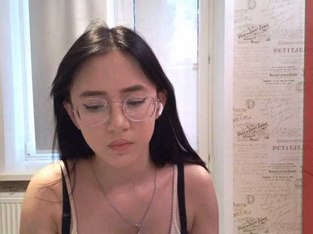 MyrleHenggeler live cam on BongaCams
