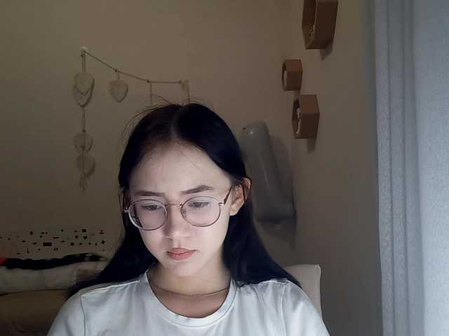 MyrleHenggeler live cam on BongaCams
