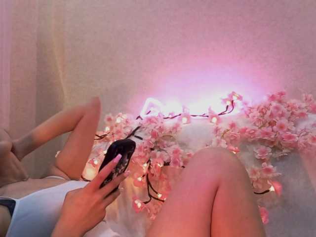 MyrleHenggeler live cam on BongaCams
