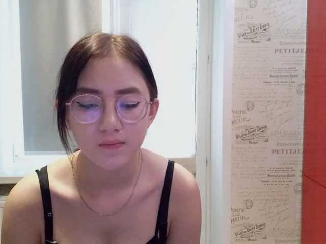 MyrleHenggeler live cam on BongaCams