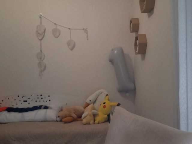 MyrleHenggeler live cam on BongaCams