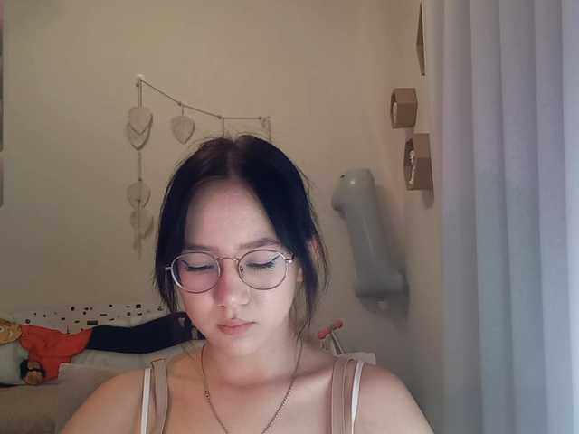 MyrleHenggeler live cam on BongaCams