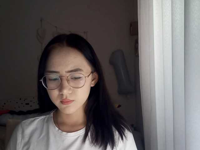 MyrleHenggeler live cam on BongaCams