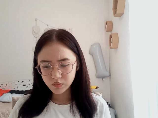 MyrleHenggeler live cam on BongaCams