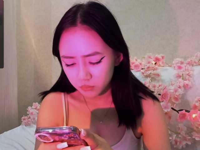 MyrleHenggeler live cam on BongaCams