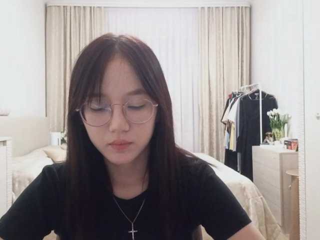 MyrleHenggeler live cam on BongaCams
