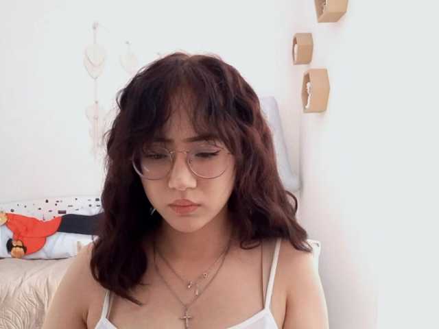 MyrleHenggeler live cam on BongaCams