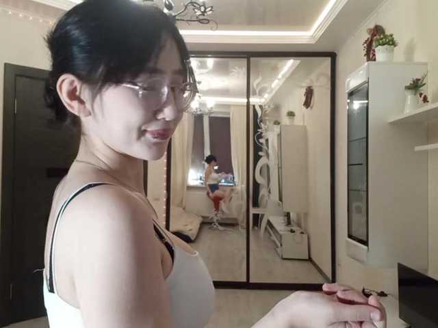 MyrleHenggeler live cam on BongaCams