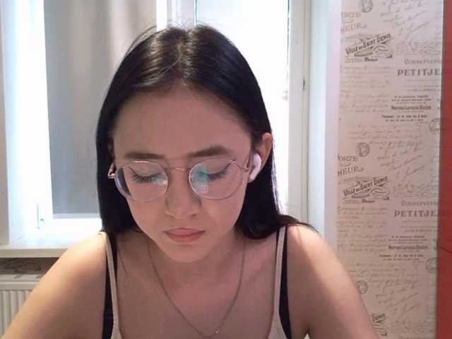 MyrleHenggeler live cam on BongaCams