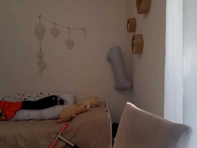 MyrleHenggeler live cam on BongaCams
