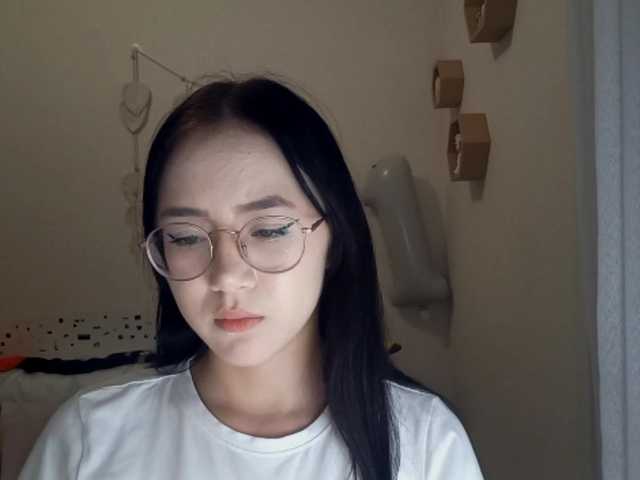 MyrleHenggeler live cam on BongaCams