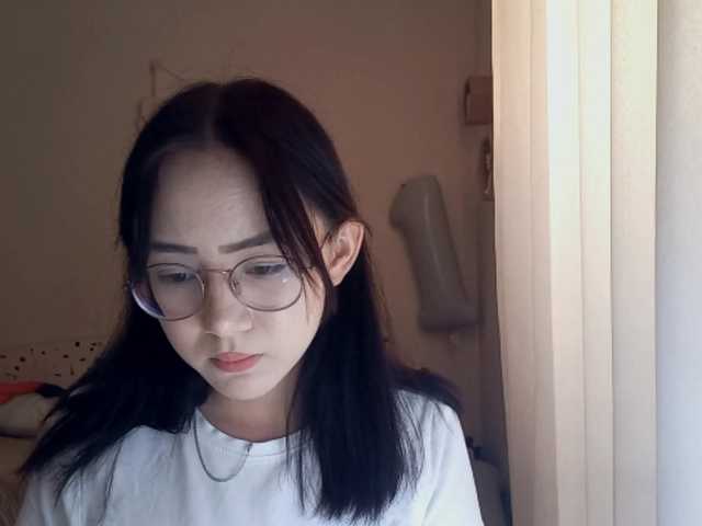 MyrleHenggeler live cam on BongaCams