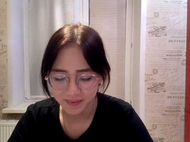 MyrleHenggeler live cam on BongaCams