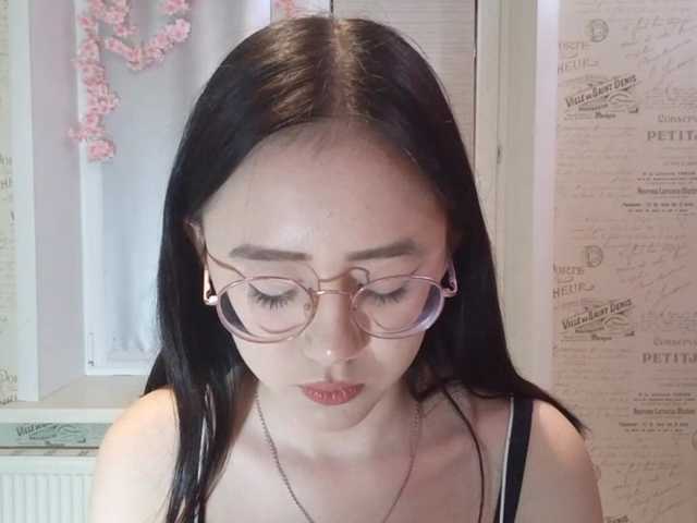 MyrleHenggeler live cam on BongaCams