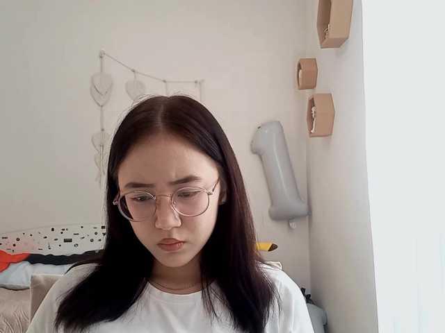 MyrleHenggeler live cam on BongaCams