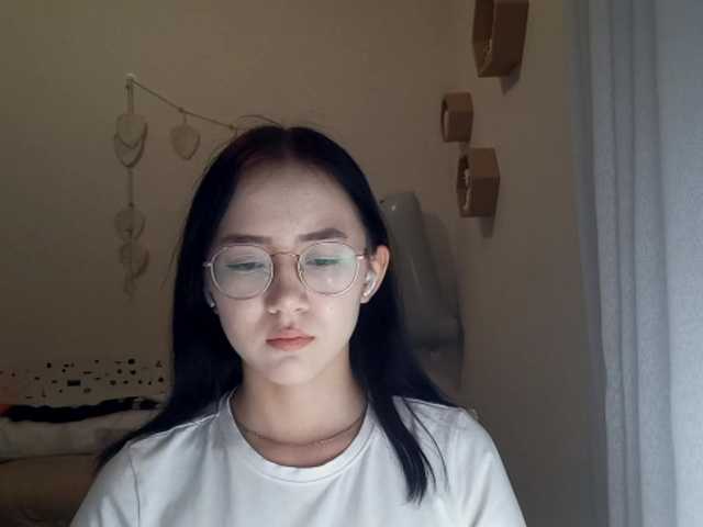 MyrleHenggeler live cam on BongaCams