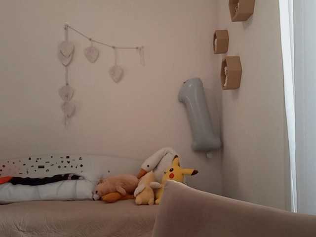 MyrleHenggeler live cam on BongaCams