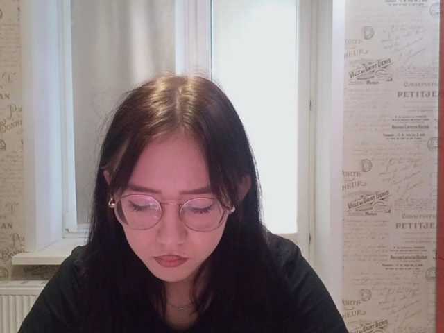 MyrleHenggeler live cam on BongaCams