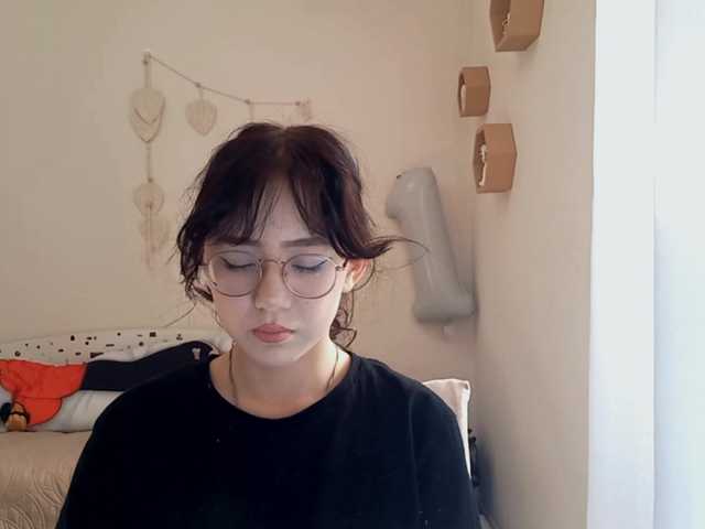 MyrleHenggeler live cam on BongaCams