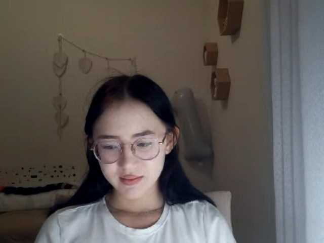 MyrleHenggeler live cam on BongaCams
