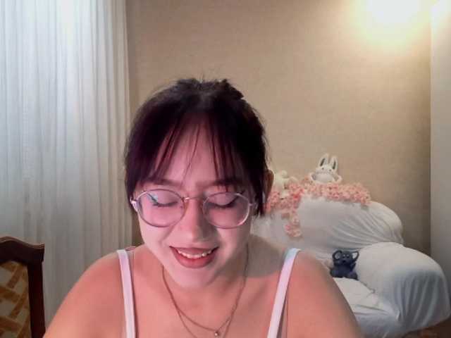 MyrleHenggeler live cam on BongaCams