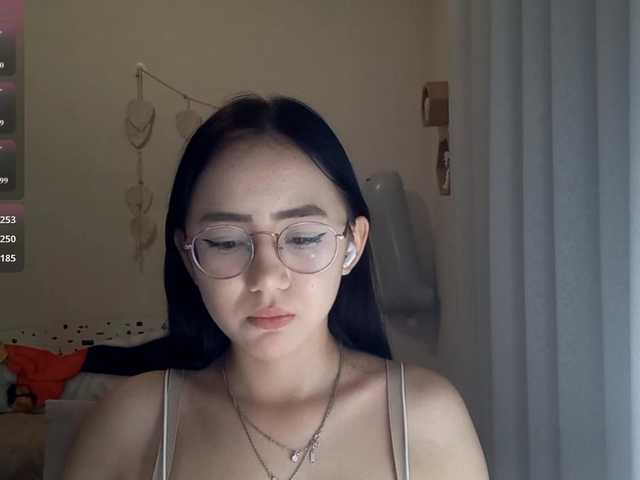 MyrleHenggeler Canlı Cam: BongaCams