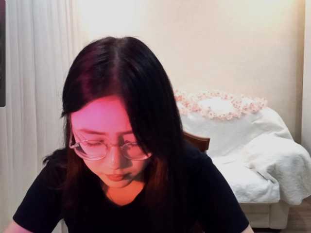 MyrleHenggeler live cam on BongaCams