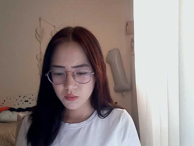 MyrleHenggeler live cam on BongaCams