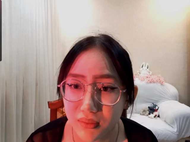 MyrleHenggeler live cam on BongaCams