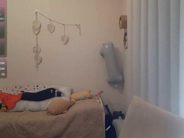 MyrleHenggeler live webcam show