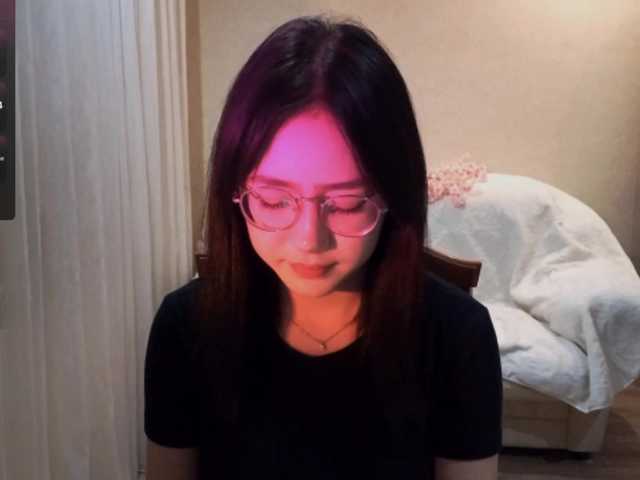 MyrleHenggeler live cam on BongaCams
