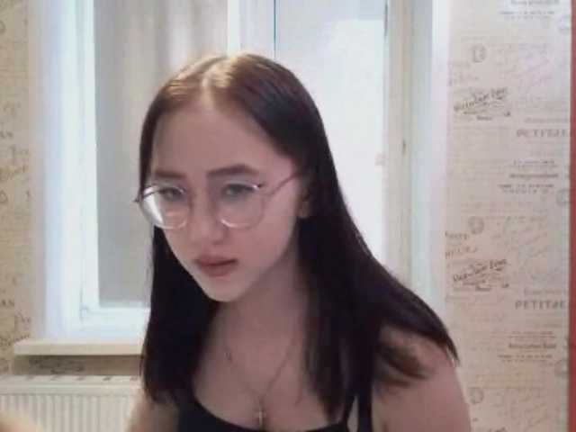 MyrleHenggeler live cam on BongaCams