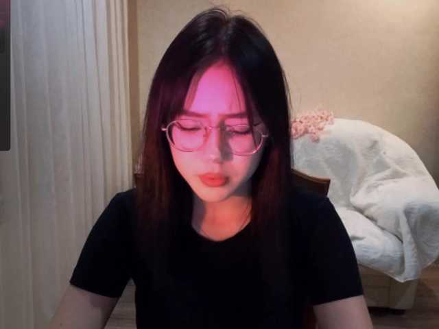MyrleHenggeler live cam on BongaCams