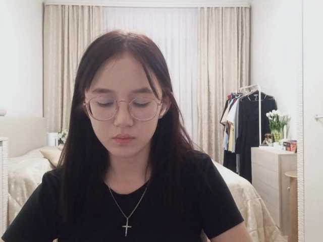 MyrleHenggeler live cam on BongaCams